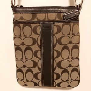 🌟 Coach Messenger Crossbody Bag 🌟